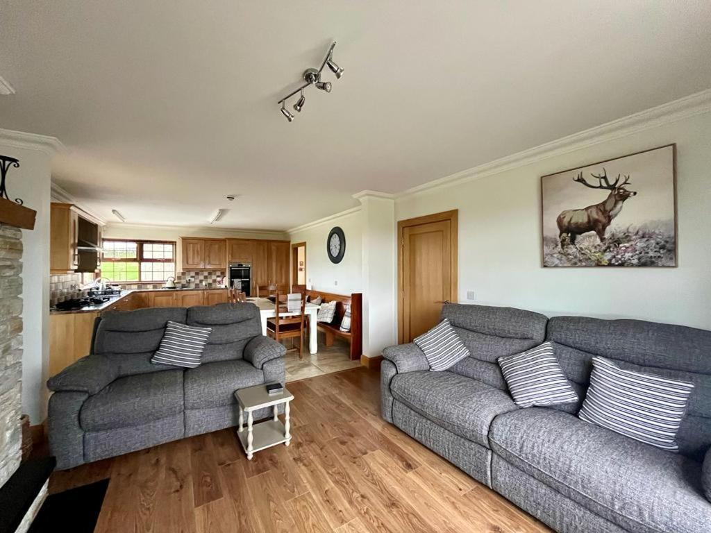 הוילה קאסלוולאן Hillhead Country Retreat מראה חיצוני תמונה